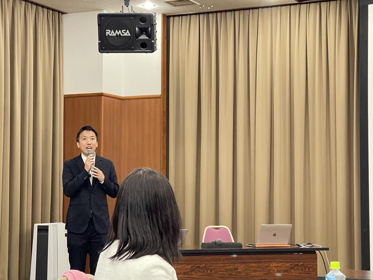 広島県安芸高田市で議会フォーラムのファシリテーターと代表挨拶を担当しました