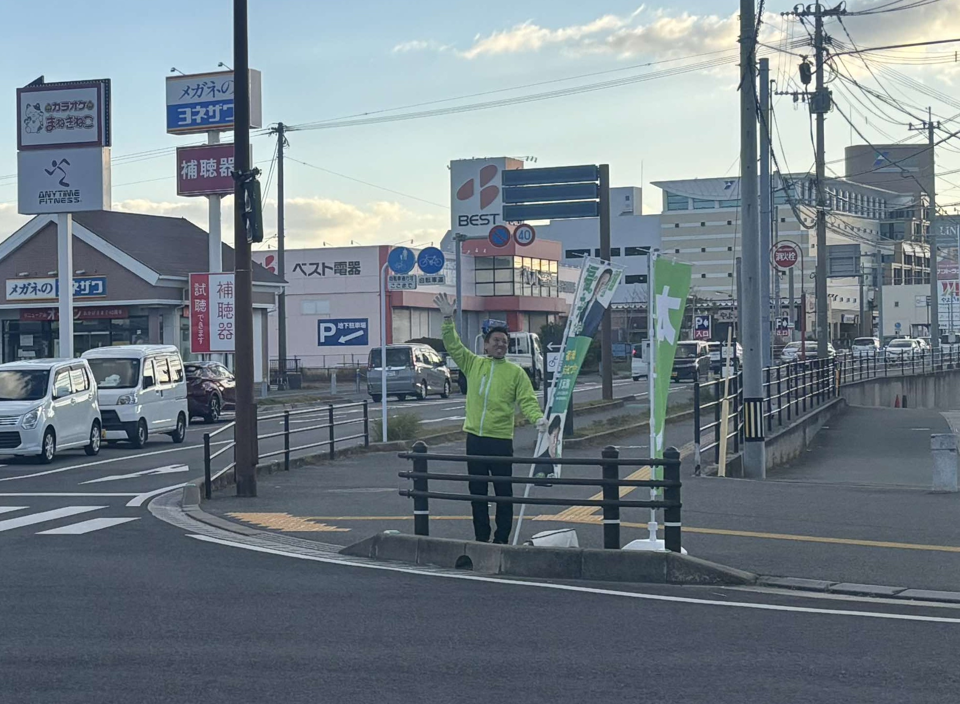 福津市　朝の応援の輪が広がっています